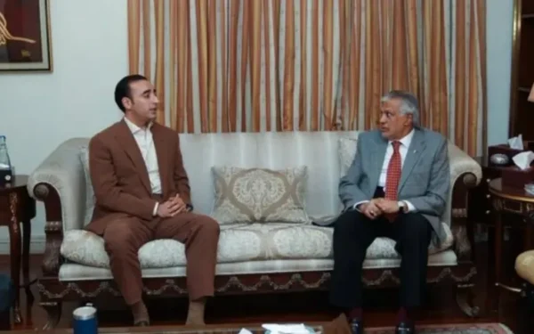 بلاول بھٹو اور اسحاق ڈار کی اہم ملاقات، آزاد کشمیر انتخابات پر تبادلہ خیال (تصویر 1)