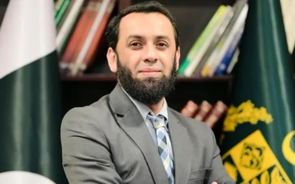حکومت میڈیا ورکرز کے تحفظ اور شفافیت کیلئے پرعزم، وزیر اطلاعات