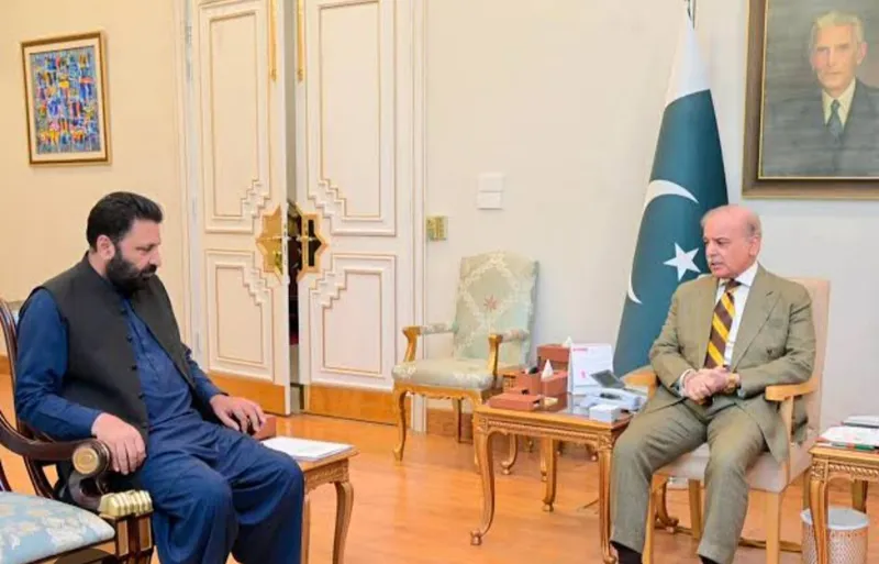 وزیراعلیٰ گلگت بلتستان کی وزیراعظم شہباز شریف سے اہم ملاقات (تصویر 1)