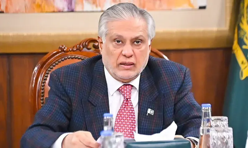 نائب وزیراعظم اسحاق ڈار 33 ویں آسیان ریجنل فورم کیلئے فلپائن روانہ
