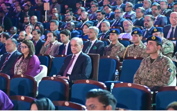 وزیراعظم شہباز شریف کا جدید ٹیکنالوجی کے فروغ کیلئے اہم اعلان (تصویر 1)
