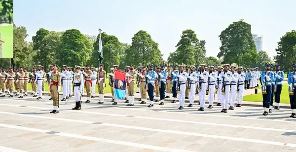 لیفٹیننٹ جنرل سید عامر رضا نیشنل اسٹریٹجک کمانڈ کے کمانڈر تعینات (تصویر 1)