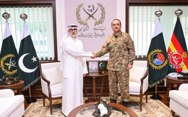 کویت کے وزیر خارجہ کی جی ایچ کیو میں آرمی چیف سے ملاقات