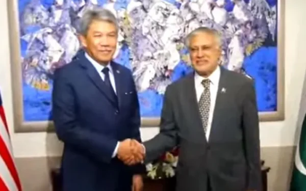 نائب وزیراعظم اسحاق ڈار کی ملائیشیا کے وزیر خارجہ سے گفتگو