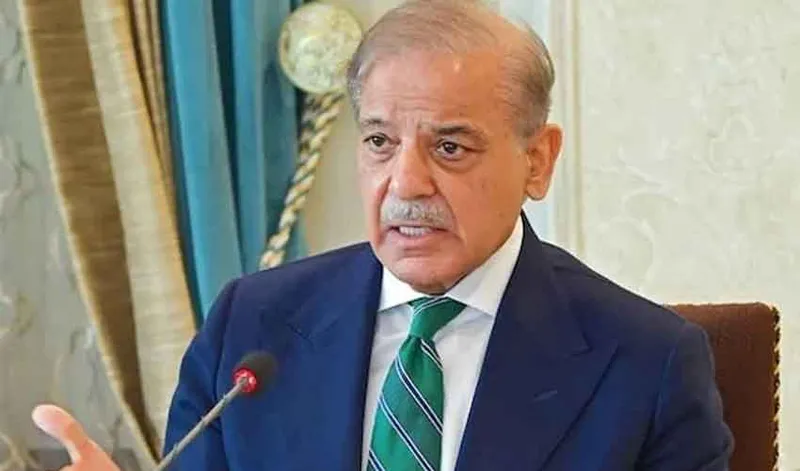 وزیراعظم محمد شہباز شریف سعودی ولی عہد کی دعوت پر جدہ پہنچ گئے