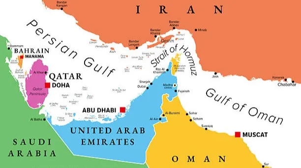 ایران اور عمان آبنائے ہرمز میں بحری جہازوں کی آمدورفت کے نئے روٹ پر متفق