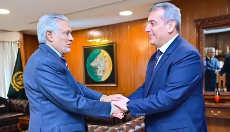 نائب وزیراعظم اسحاق ڈار کی آذربائیجان کے سفیر سے الوداعی ملاقات