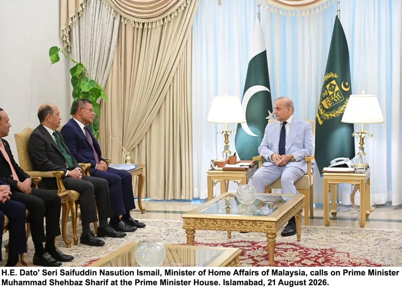 وزیراعظم شہباز شریف سے ملائیشین وزیر داخلہ کی اسلام آباد میں ملاقات (تصویر 2)