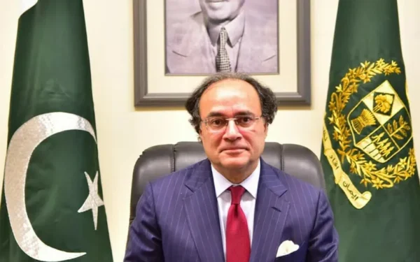 امریکا سے 10 ارب ڈالر سویپ لائن پر تعمیری پیش رفت