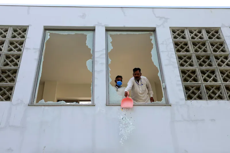 پمز اسپتال اسلام آباد کے گائنی وارڈ میں آتشزدگی، 14 نومولود جاں بحق، وفاقی سیکریٹری صحت اسلم غوری عہدے سے ہٹا دیے گئے (تصویر 3)