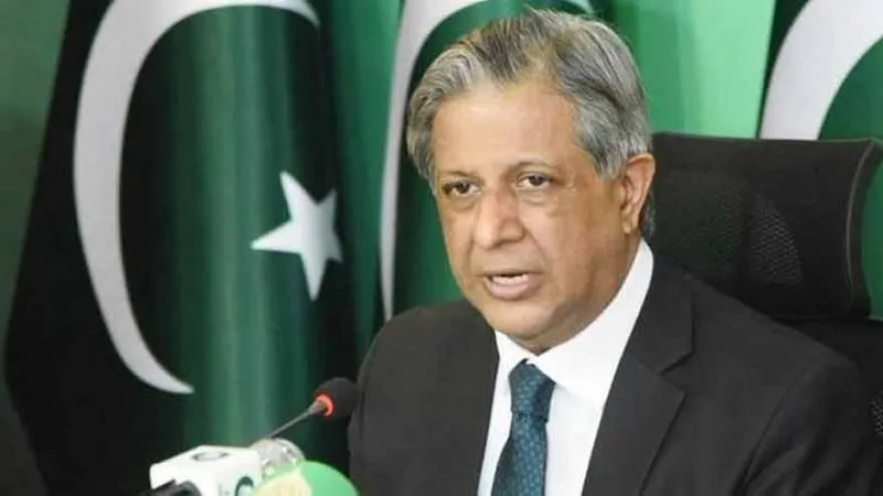 وکلاء برادری کے مسائل حل کرنے کیلئے روابط مزید بڑھائیں گے، اعظم نذیر تارڑ