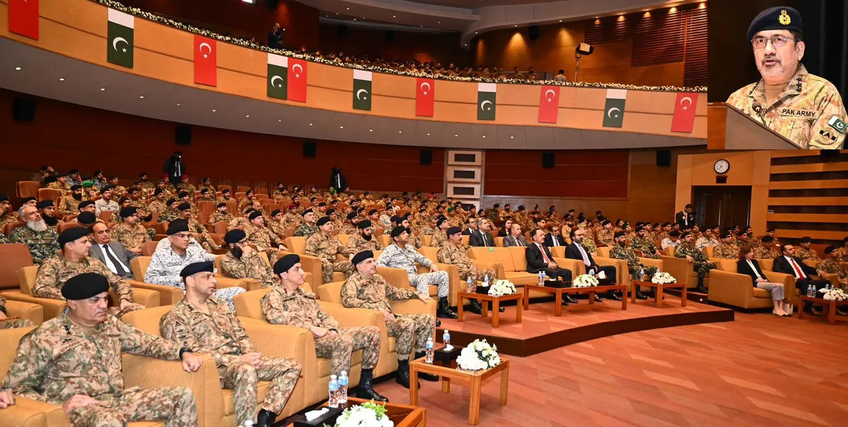 ترکیہ کے یومِ فتح کی 104ویں سالگرہ، جی ایچ کیو میں خصوصی تقریب کا انعقاد (تصویر 2)