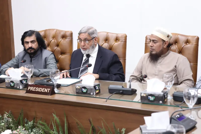 ٹیکسٹائل انڈسٹری کی بحالی کیلئے لاہور چیمبر اور پی ٹی ایم اے کا مشترکہ لائحہ عمل (تصویر 1)