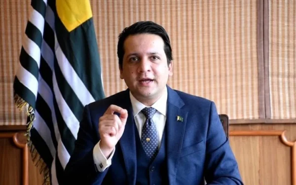 آزاد کشمیر کابینہ کے 8 وزراء کو محکمے الاٹ، باضابطہ نوٹیفکیشن جاری (تصویر 1)