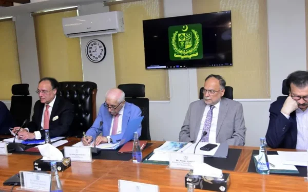 اقتصادی رابطہ کمیٹی: ایس سی او سربراہ اجلاس کیلئے 30 بلٹ پروف گاڑیوں کی خریداری کے لیے 6 (تصویر 1)