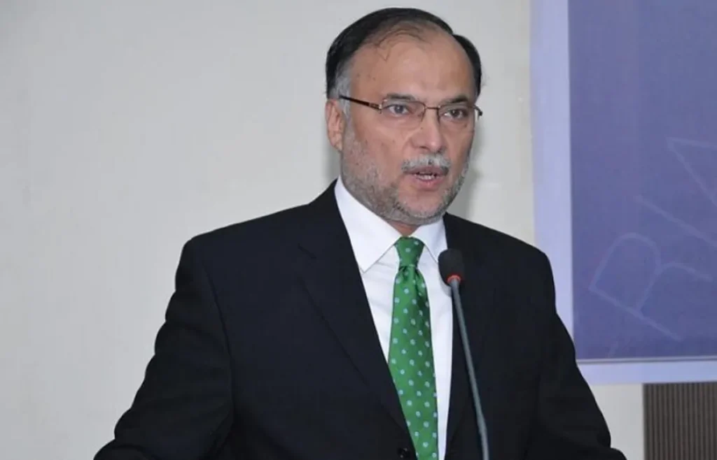 موثر عوامی خدمات اور پائیدار ترقی کے لیے اختیارات اور وسائل مقامی حکومتوں کو منتقل کرنا ہوں گے، احسن اقبال