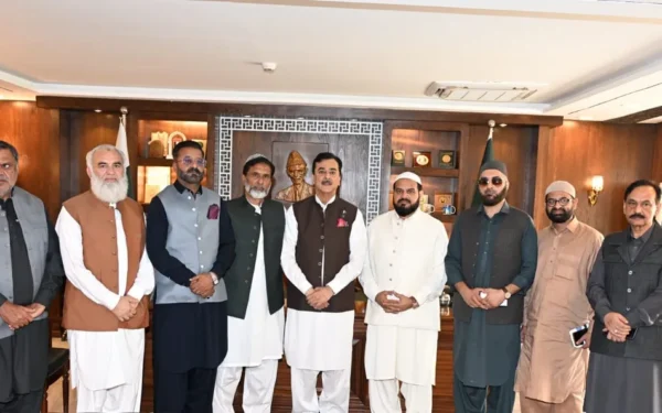 چیئرمین سینیٹ سے مختلف خانقاہوں کے گدی نشینوں اور سجادہ نشینوں کی ملاقات، قومی یکجہتی و مذہبی ہم آہنگی پر تبادلہ خیال
