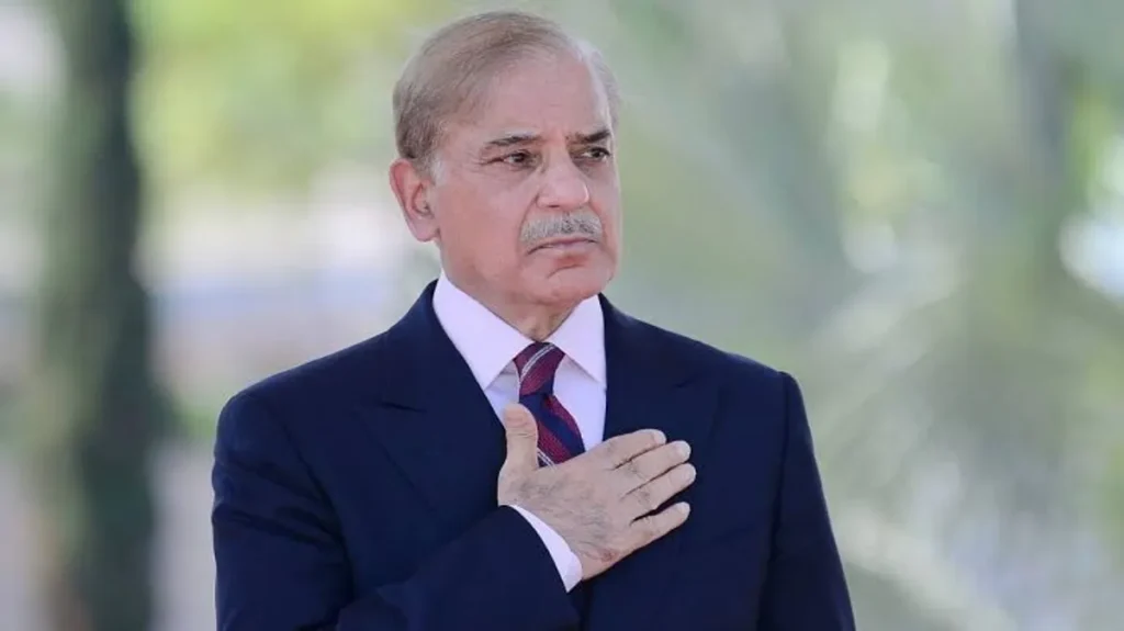 وزیراعظم محمد شہباز شریف بلوچستان میں فتنہ الہندوستان کے خلاف سکیورٹی فورسز کی کارروائی پر خراج تحسین پیش کر رہے ہیں۔
