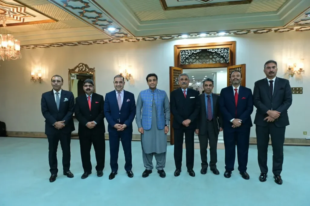 آر سی سی آئی وفد کی سابق وزیراعلیٰ حمزہ شہباز سے ملاقات