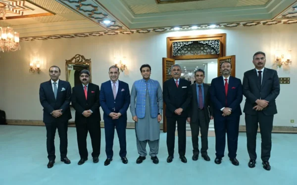 آر سی سی آئی وفد کی سابق وزیراعلیٰ حمزہ شہباز سے ملاقات